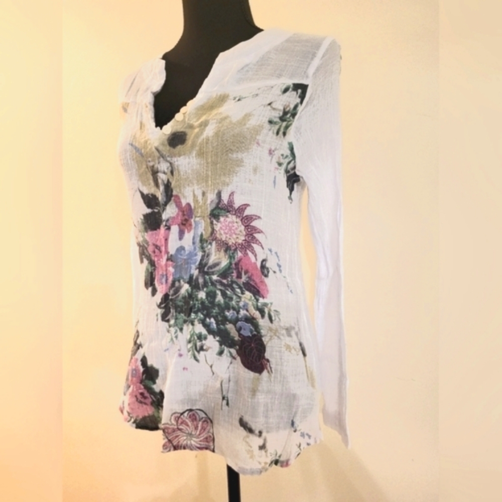 Sheer White and Pink Smocked Floral Blouse (Size‎ XL But Fits More Like A… - Picture 2 of 10